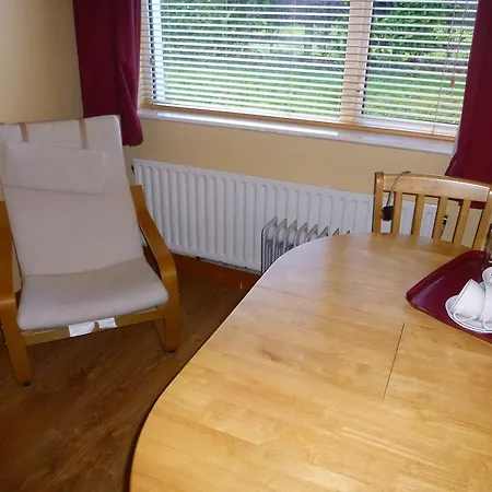 Bed & Breakfast White Trim