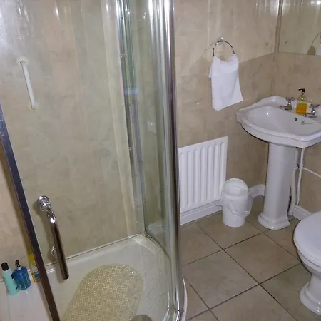 White Bed & Breakfast 3*